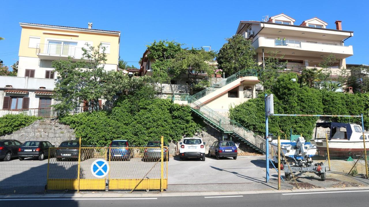 Apartments Komel I 오파티아 외부 사진